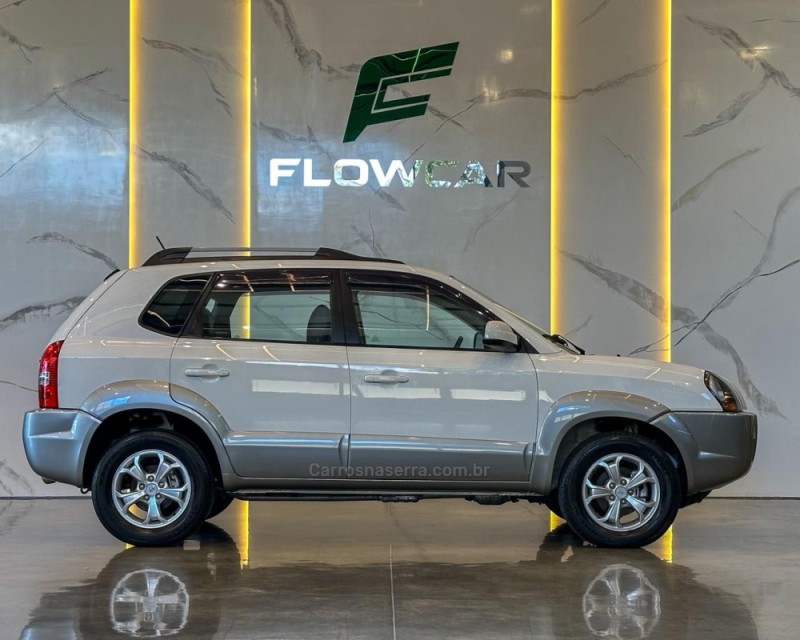 TUCSON 2.0 MPFI GLS BASE 16V 143CV 2WD FLEX 4P AUTOMÁTICO - 2014 - GARIBALDI