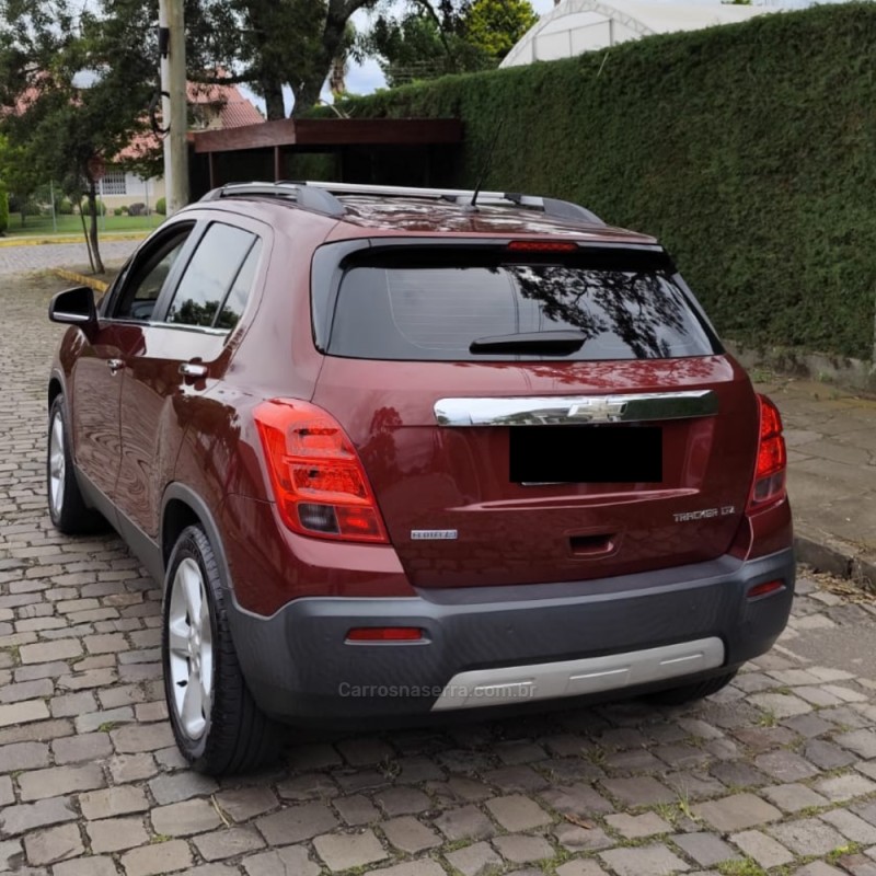 TRACKER 1.8 MPFI LTZ 4X2 16V FLEX 4P AUTOMÁTICO - 2015 - BENTO GONçALVES
