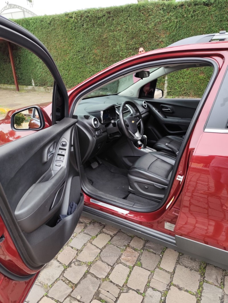 TRACKER 1.8 MPFI LTZ 4X2 16V FLEX 4P AUTOMÁTICO - 2015 - BENTO GONçALVES