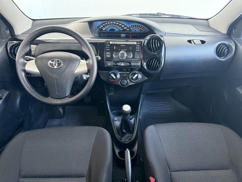 ETIOS 1.3 X 16V FLEX 4P MANUAL - 2014 - CAXIAS DO SUL
