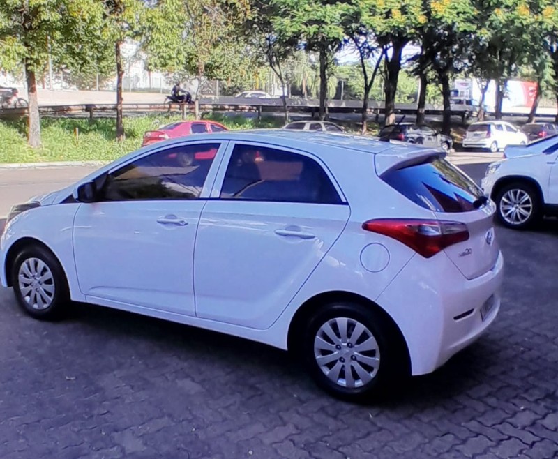 HB20 1.0 COMFORT 12V FLEX 4P MANUAL - 2015 - ESTâNCIA VELHA