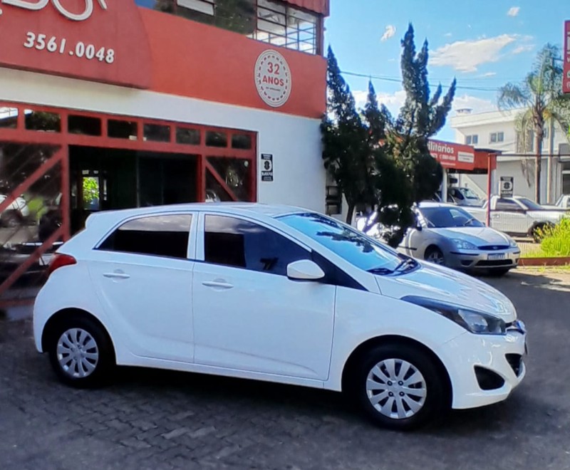 HB20 1.0 COMFORT 12V FLEX 4P MANUAL - 2015 - ESTâNCIA VELHA