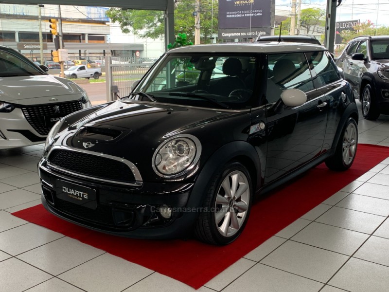 COOPER 1.6 S 16V TURBO GASOLINA 2P AUTOMÁTICO - 2013 - PORTO ALEGRE