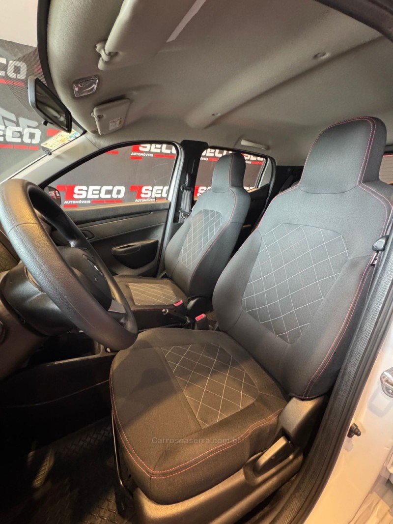 KWID 1.0 12V SCE FLEX ZEN MANUAL - 2019 - PASSO FUNDO