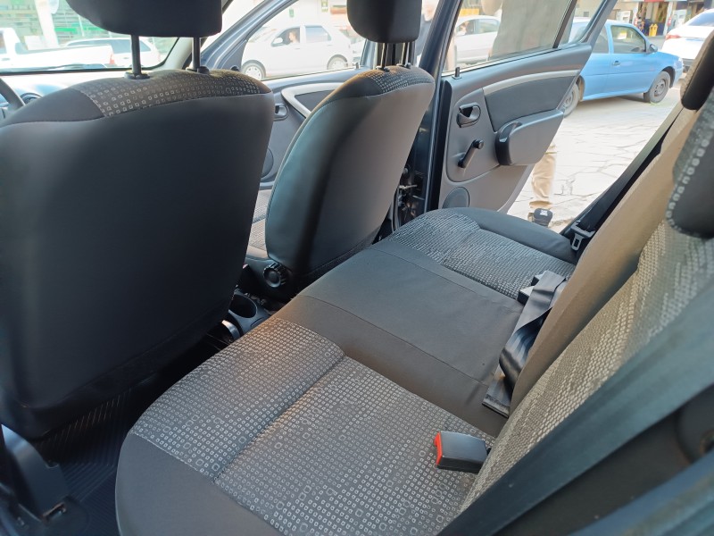 SANDERO 1.0 EXPRESSION 16V FLEX 4P MANUAL - 2010 - FLORES DA CUNHA