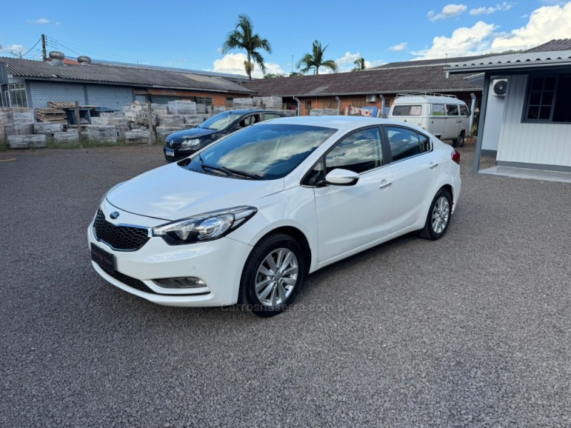 cerato 1.6 e.221 sedan 16v gasolina 4p automatico 2015 igrejinha