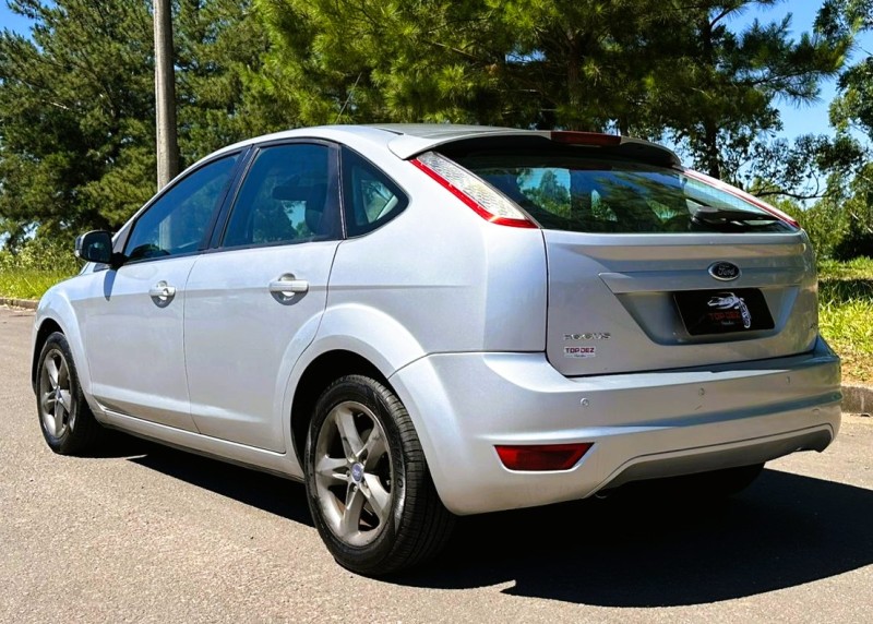 FOCUS 2.0 GLX 16V FLEX 4P MANUAL - 2013 - SãO SEBASTIãO DO CAí