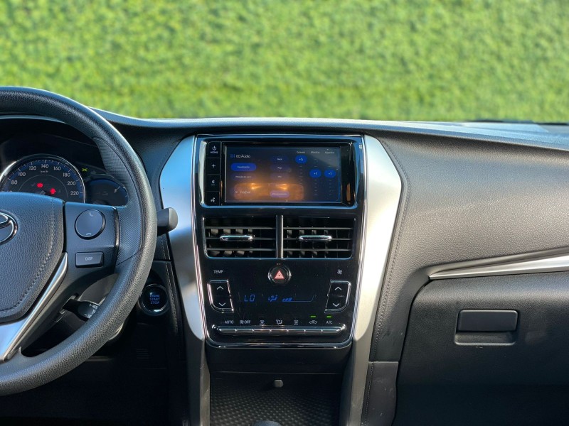 YARIS 1.3 16V FLEX XL PLUS TECH MULTIDRIVE17 - 2019 - FARROUPILHA