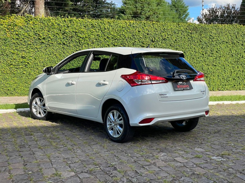 YARIS 1.3 16V FLEX XL PLUS TECH MULTIDRIVE17 - 2019 - FARROUPILHA