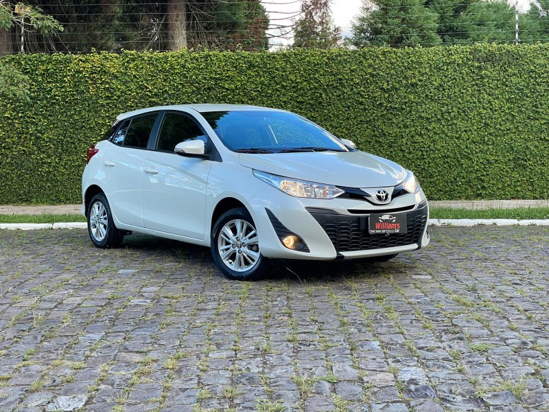 yaris 1.3 16v flex xl plus tech multidrive17 2019 farroupilha