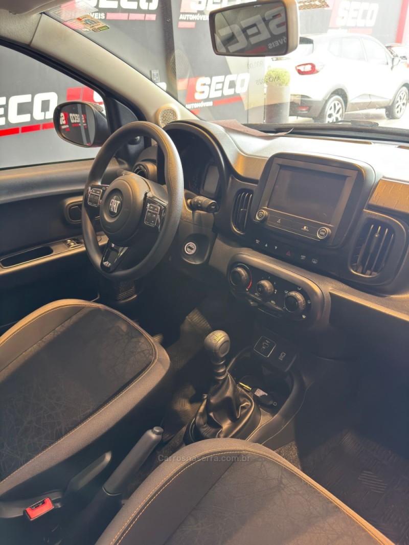 MOBI 1.0 TREKKING 8V FLEX 4P MANUAL - 2025 - PASSO FUNDO