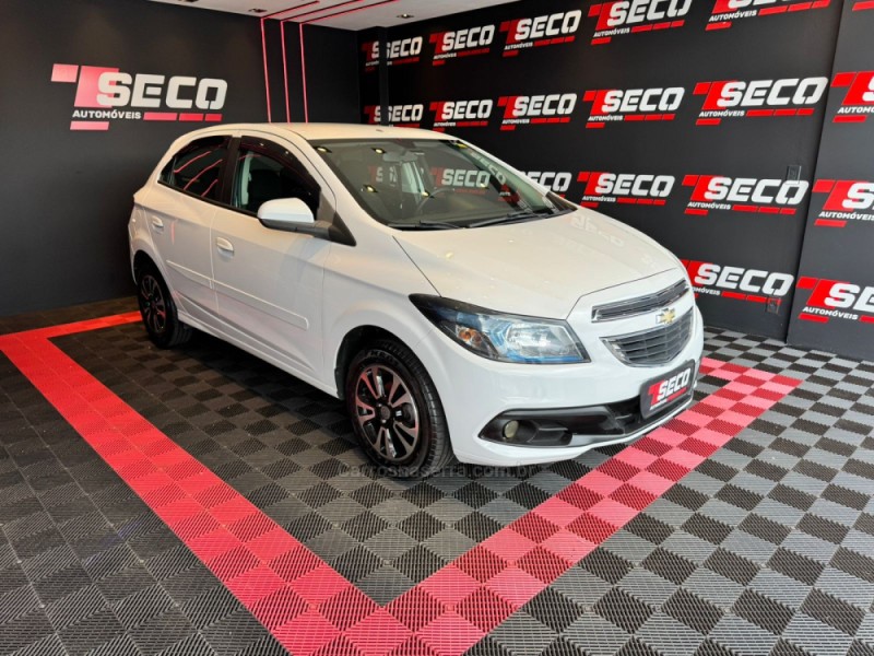 ONIX  - 2016 - PASSO FUNDO