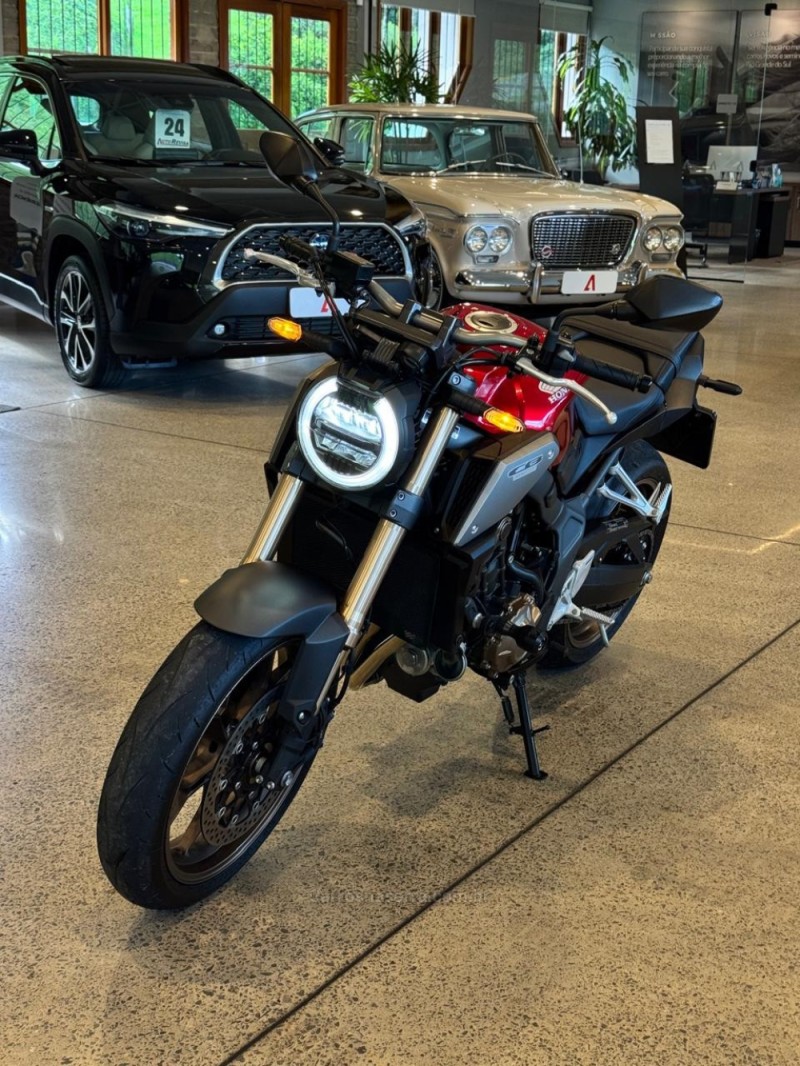 cb 650r  2022 garibaldi