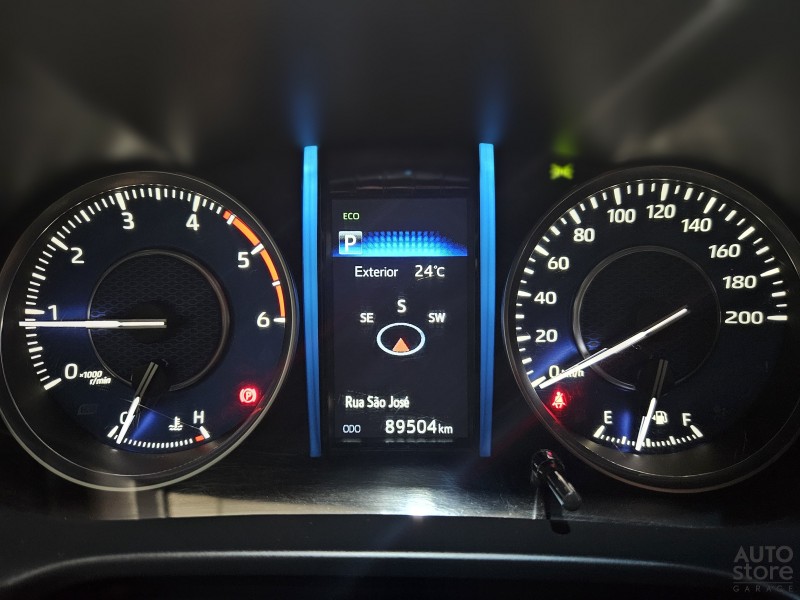 HILUX SW4 2.8 SRX 4X4 7 LUGARES 16V TURBO INTERCOOLER DIESEL 4P AUTOMÁTICO - 2021 - CAXIAS DO SUL