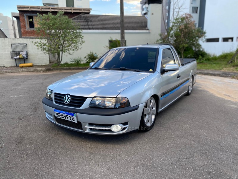 SAVEIRO 1.6 MI SUPER SURF CS 8V GASOLINA 2P MANUAL G.III - 2003 - CAXIAS DO SUL