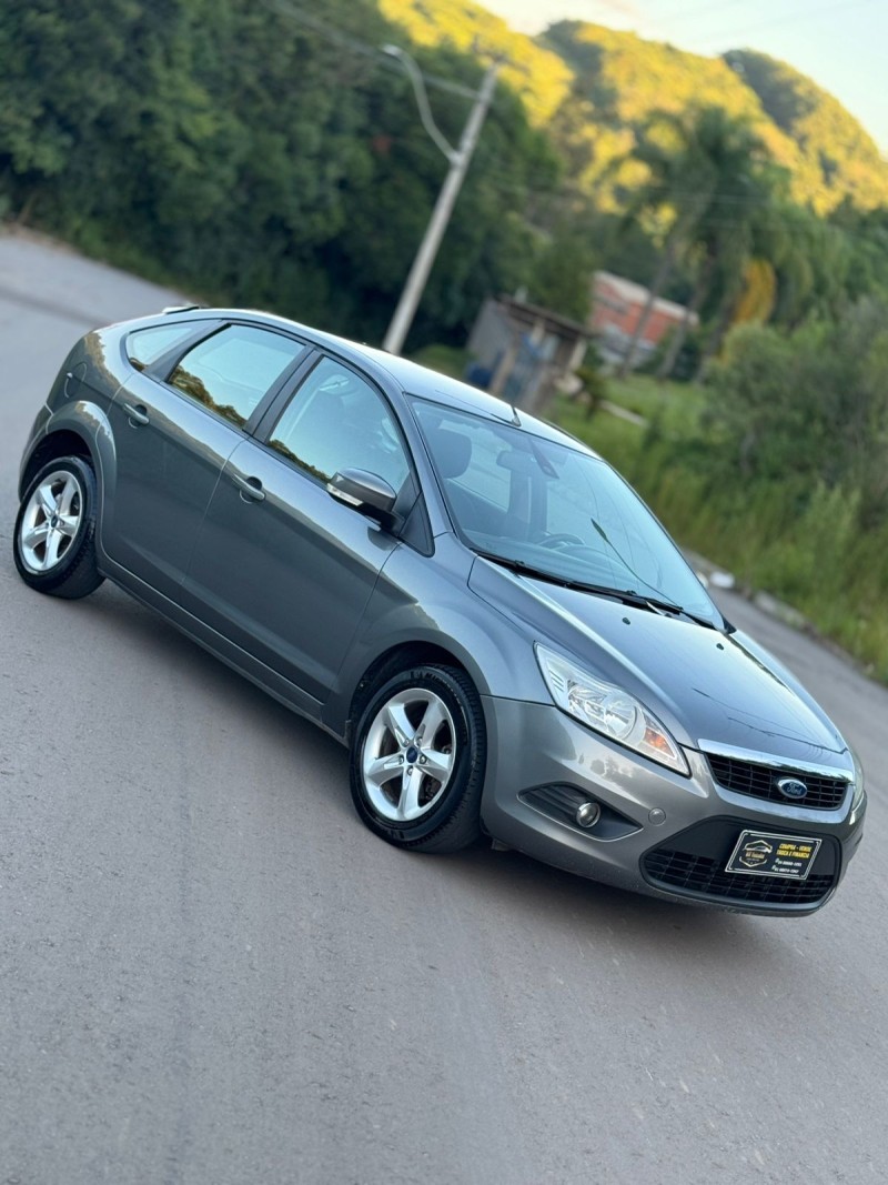 focus 2.0 hc 16v flex 4p automatico  2012 bento goncalves