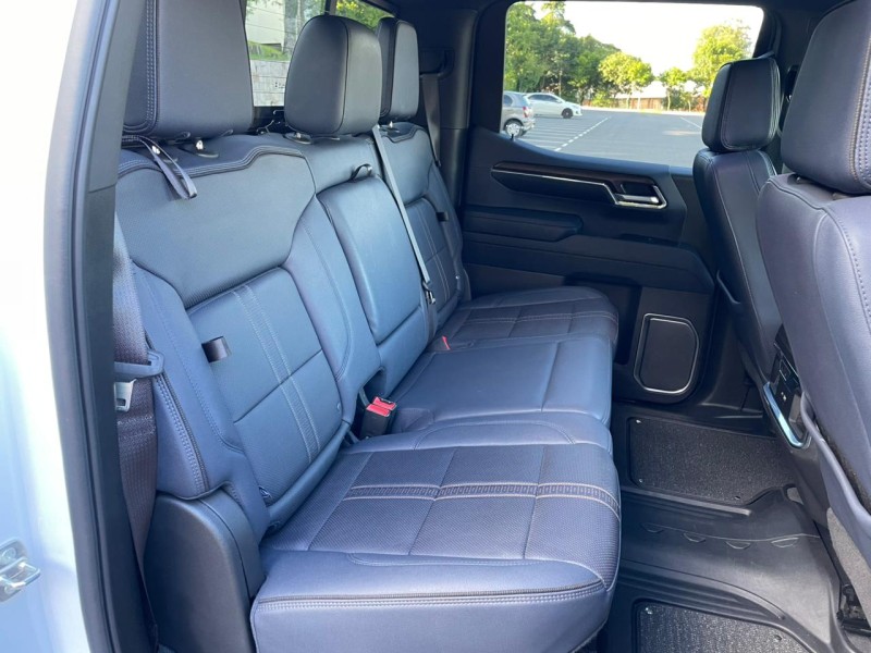 SILVERADO 5.3 1500 HIGH 4X4 COUNTRY GASOLINA 4X4 AUTOMÁTICO - 2024 - CAXIAS DO SUL