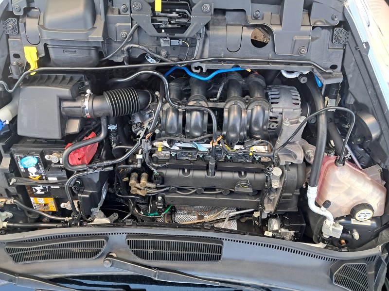 FIESTA 1.6 SE HATCH 16V FLEX 4P AUTOMÁTICO - 2014 - CAXIAS DO SUL