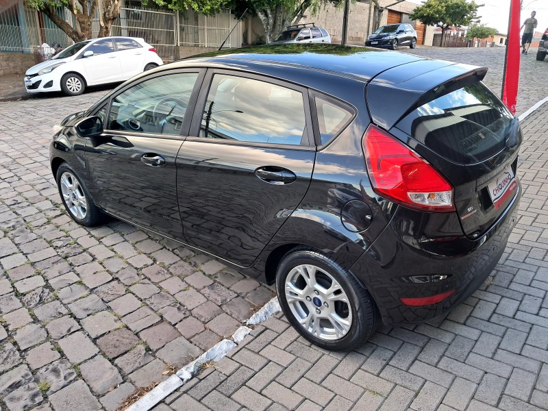 FIESTA 1.6 SE HATCH 16V FLEX 4P AUTOMÁTICO - 2014 - CAXIAS DO SUL