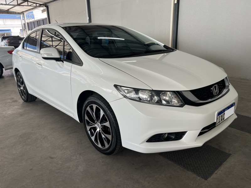 CIVIC 2.0 LXR 16V FLEX 4P AUTOMÁTICO - 2016 - CAXIAS DO SUL
