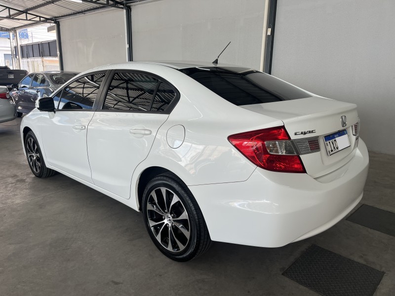 civic 2.0 lxr 16v flex 4p automatico 2016 caxias do sul