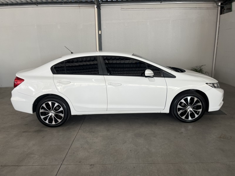 CIVIC 2.0 LXR 16V FLEX 4P AUTOMÁTICO - 2016 - CAXIAS DO SUL
