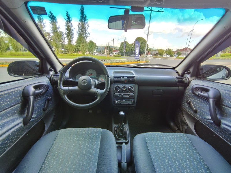CORSA 1.0 MPF WIND 8V GASOLINA 2P MANUAL - 2001 - BOM PRINCíPIO