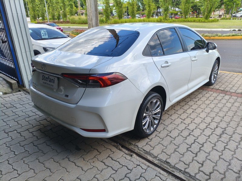 COROLLA 2.0 XEI 16V FLEX 4P AUTOMÁTICO - 2021 - BOM PRINCíPIO