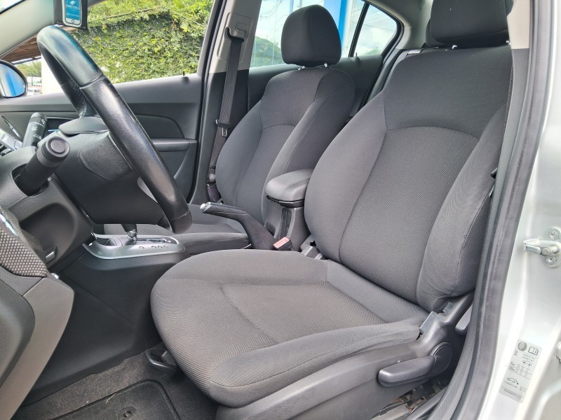 CRUZE 1.8 LT 16V FLEX 4P AUTOMÁTICO - 2014 - SãO SEBASTIãO DO CAí