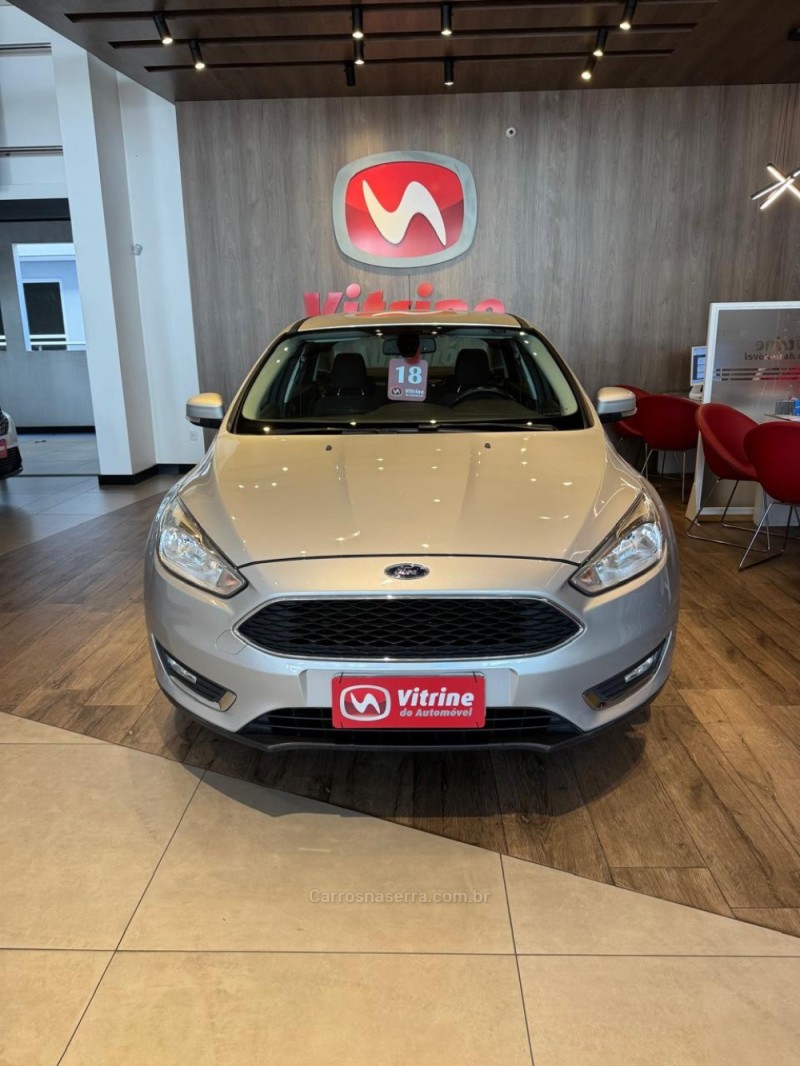 FOCUS 2.0 SE PLUS FASTBACK 16V FLEX 4P AUTOMÁTICO - 2018 - ERECHIM