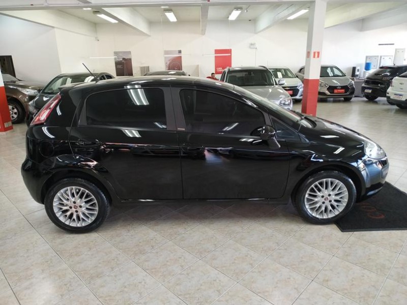 PUNTO 1.6 ESSENCE 16V FLEX 4P MANUAL - 2014 - CAXIAS DO SUL