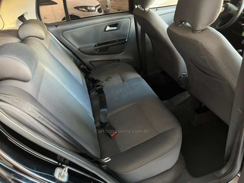 FOX 1.0 MI TREND 8V FLEX 4P MANUAL - 2012 - CAXIAS DO SUL