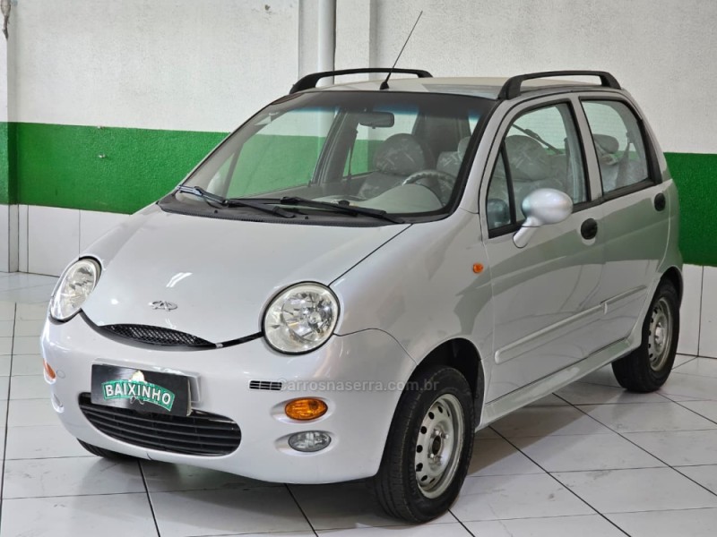 qq 1.1 mpfi 16v gasolina 4p manual 2012 sapucaia do sul