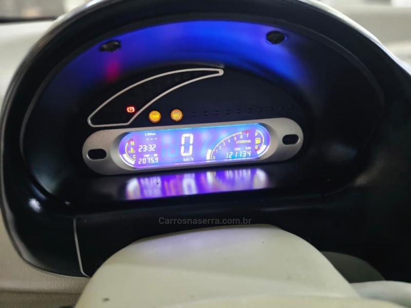 QQ 1.1 MPFI 16V GASOLINA 4P MANUAL - 2012 - SAPUCAIA DO SUL