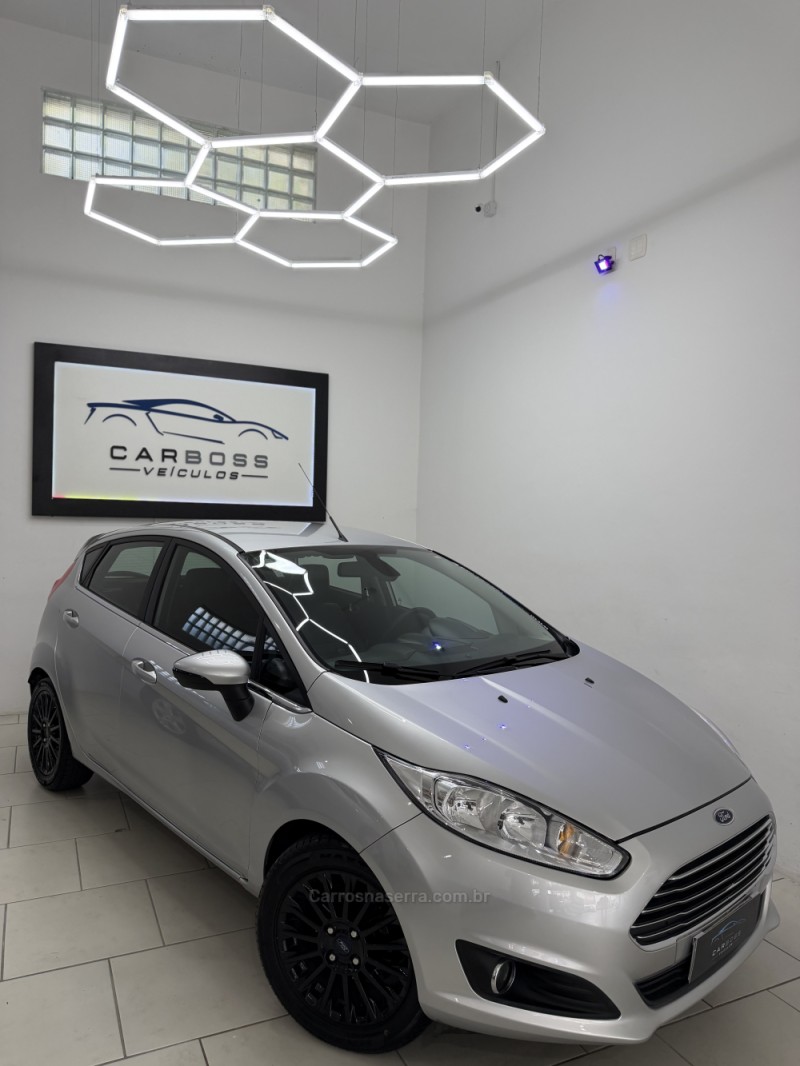 FIESTA 1.6 TITANIUM HATCH 16V FLEX 4P AUTOMÁTICO - 2015 - CAXIAS DO SUL