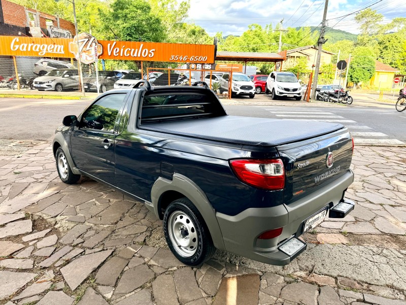 STRADA 1.4 MPI WORKING CS 8V CELEBRATION FLEX 2P MANUAL - 2016 - TRêS COROAS