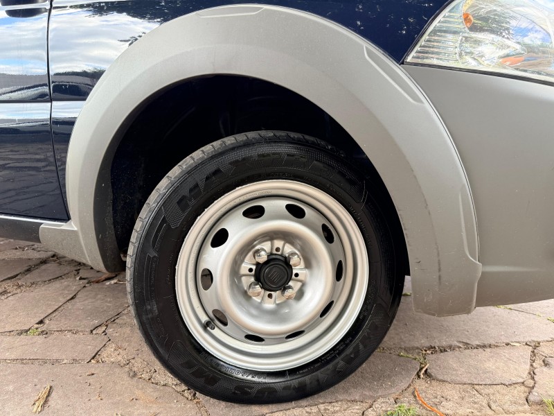 STRADA 1.4 MPI WORKING CS 8V CELEBRATION FLEX 2P MANUAL - 2016 - TRêS COROAS