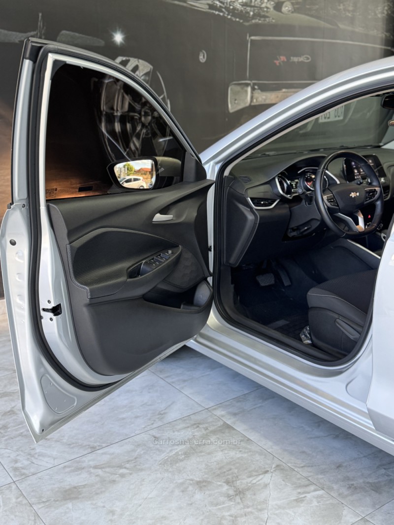 ONIX 1.0 LTZ 12V TURBO FLEX 4P AUTOMÁTICO - 2020 - CAXIAS DO SUL