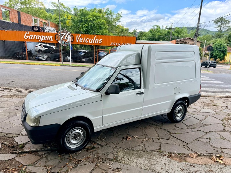 fiorino 1.3 mpi furgao 8v flex 2p manual 2012 tres coroas