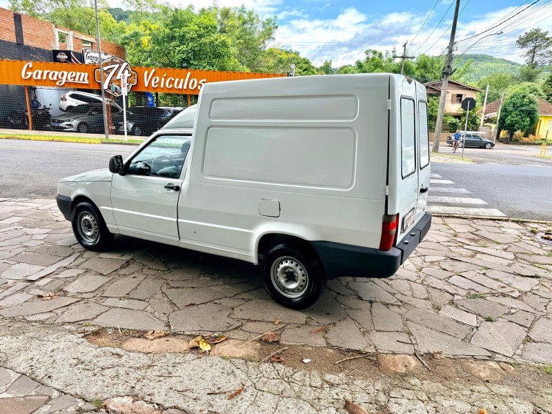 FIORINO 1.3 MPI FURGÃO 8V FLEX 2P MANUAL - 2012 - TRêS COROAS