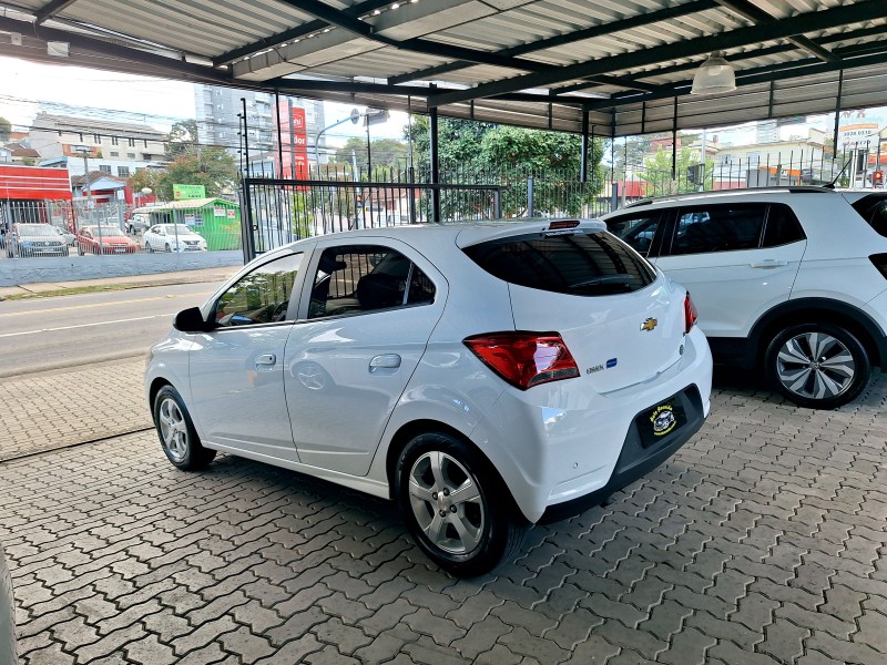 ONIX 1.4 MPFI LT 8V FLEX 4P MANUAL - 2019 - CAXIAS DO SUL