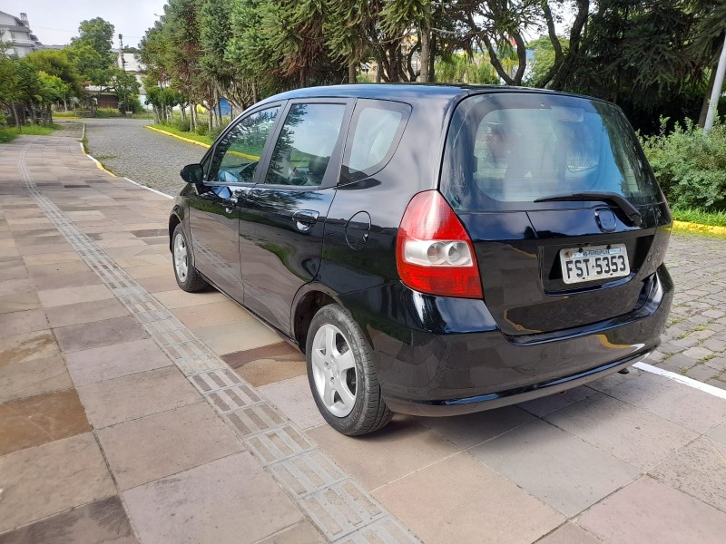 FIT 1.4 LXL 8V GASOLINA 4P AUTOMÁTICO - 2004 - FARROUPILHA