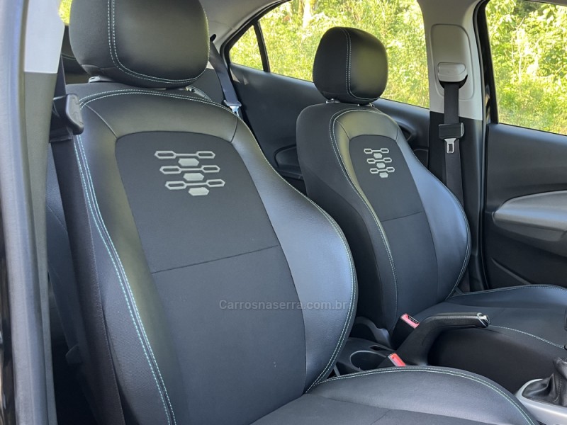 ONIX 1.4 MPFI LT 8V FLEX 4P MANUAL - 2019 - NOVA BASSANO