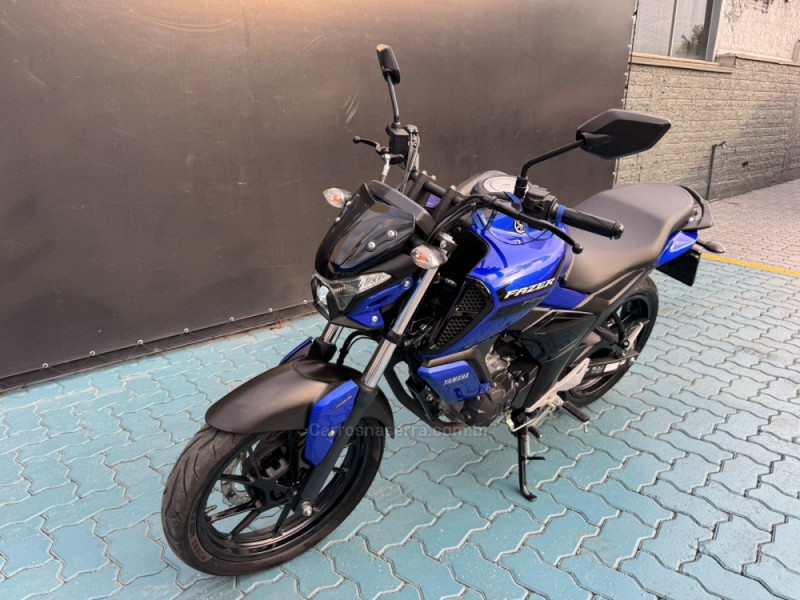 FAZER FZ15 ABS - 2024 - ESTâNCIA VELHA