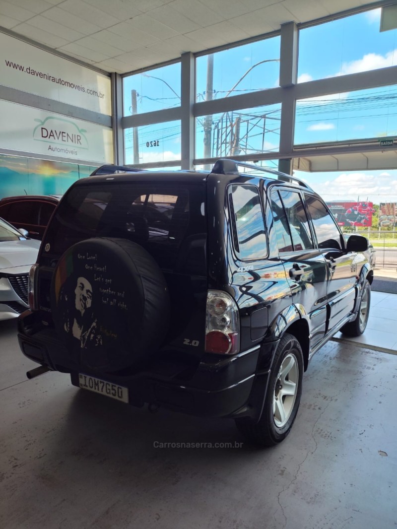 TRACKER 2.0 4X4 16V GASOLINA 4P MANUAL - 2008 - TAQUARA