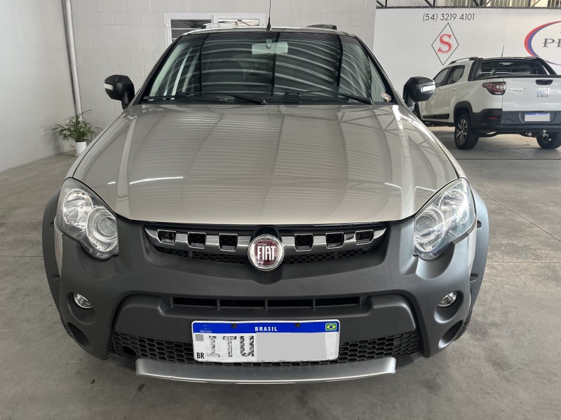 PALIO 1.8 MPI ADVENTURE LOCKER WEEKEND 16V FLEX 4P MANUAL - 2013 - CAXIAS DO SUL