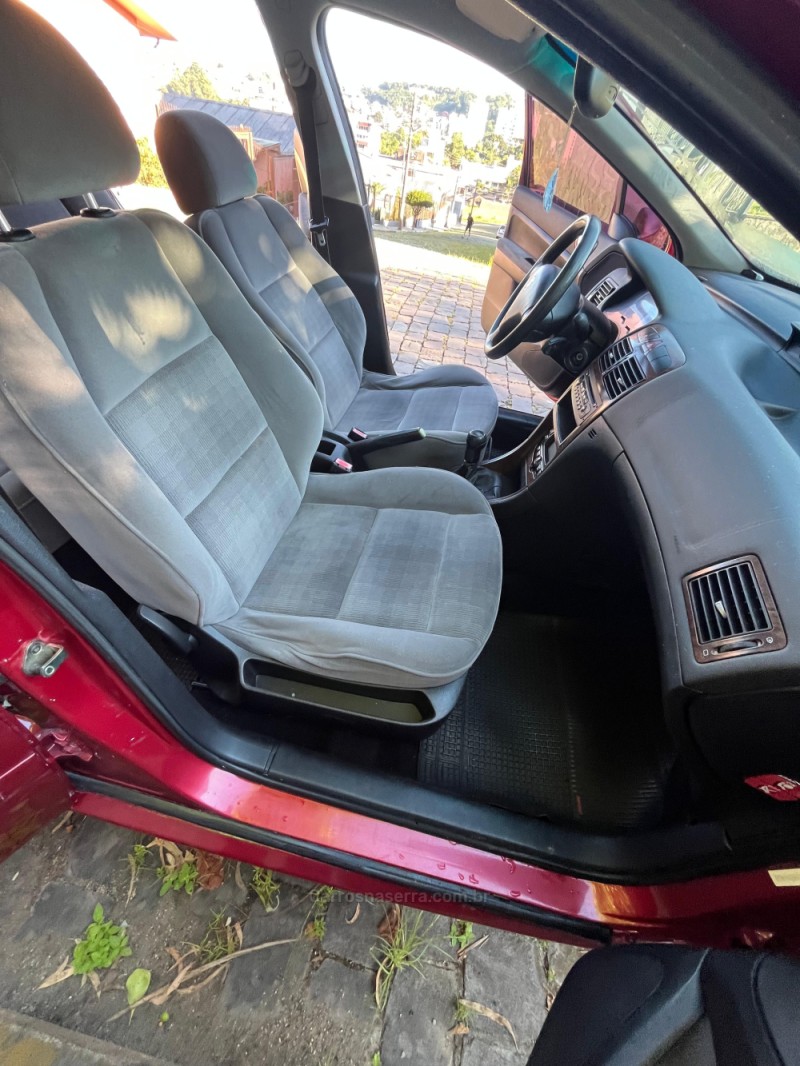 307  - 2004 - CAXIAS DO SUL