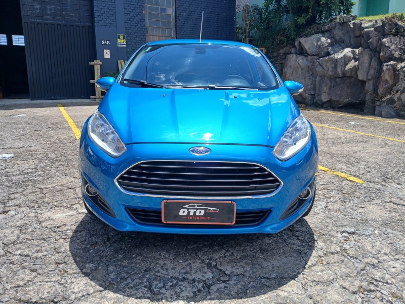 FIESTA 1.6 TITANIUM HATCH 16V FLEX 4P AUTOMÁTICO - 2015 - FARROUPILHA