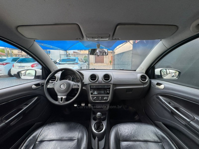 VOYAGE 1.0 I TREND 16V FLEX 4P MANUAL - 2014 - ESTâNCIA VELHA