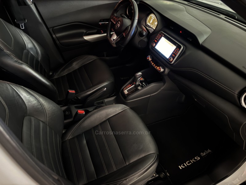 KICKS 1.6 16V FLEX RIO 2016 4P XTRONIC - 2017 - CAXIAS DO SUL